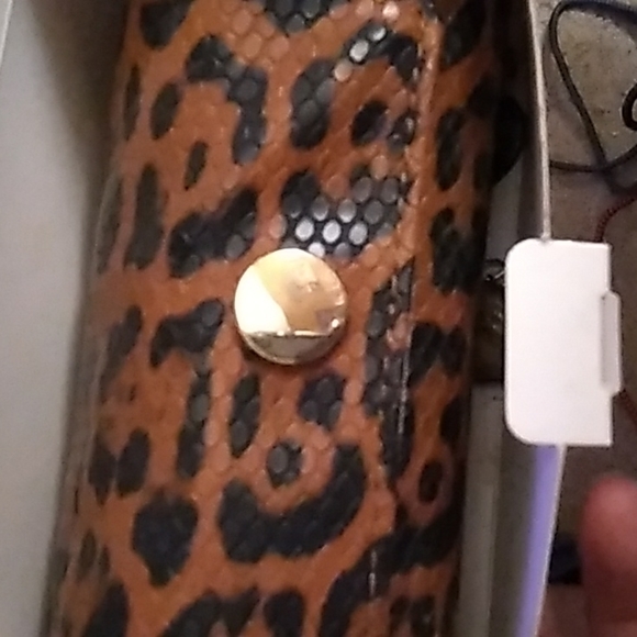 Leopard Jewelry case - Picture 2 of 2